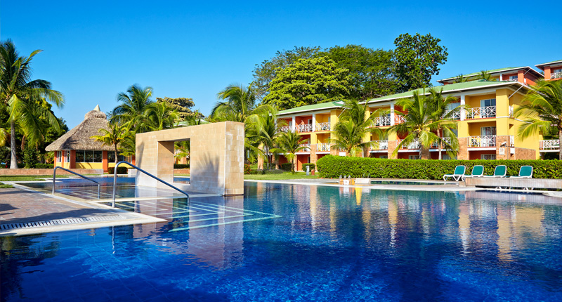 Royal Decameron Golf, Beach Resort & Villas